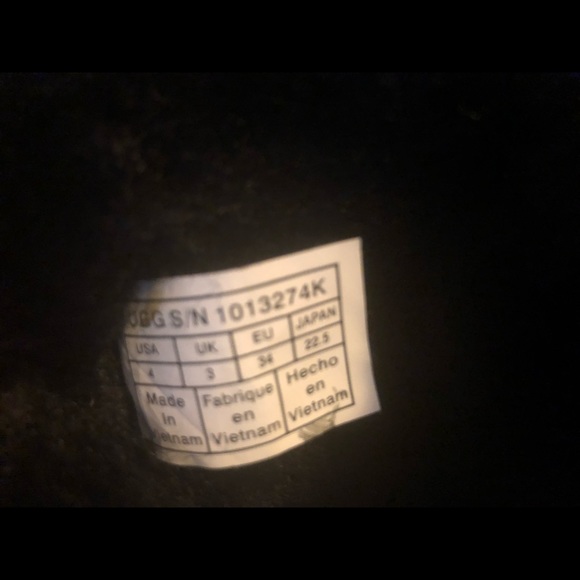 *NWOT* UGG Australia Short Boot - Picture 4 of 7